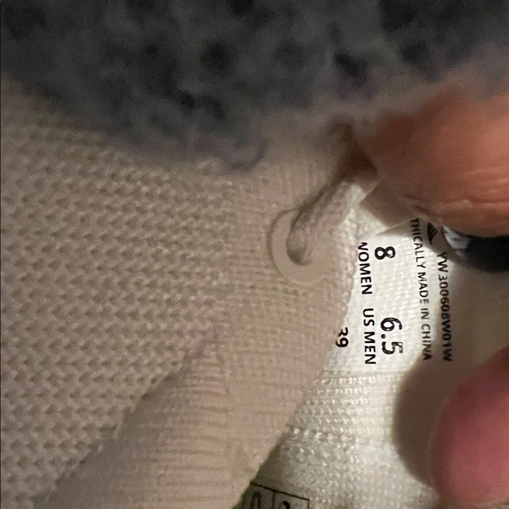 CARIUMA Off White Knit IBI Low Sneakers - Picture 11 of 11